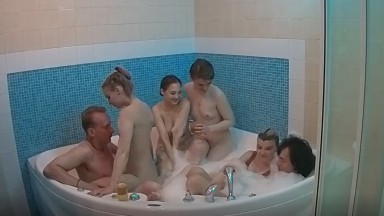 Voyeur-House - Tonk and Ryry Terrance and Martha guest girls - Naughty group bath 2024-06-16 cam2